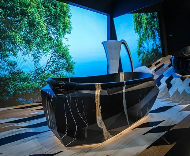 Diamond Bathtub, overall view